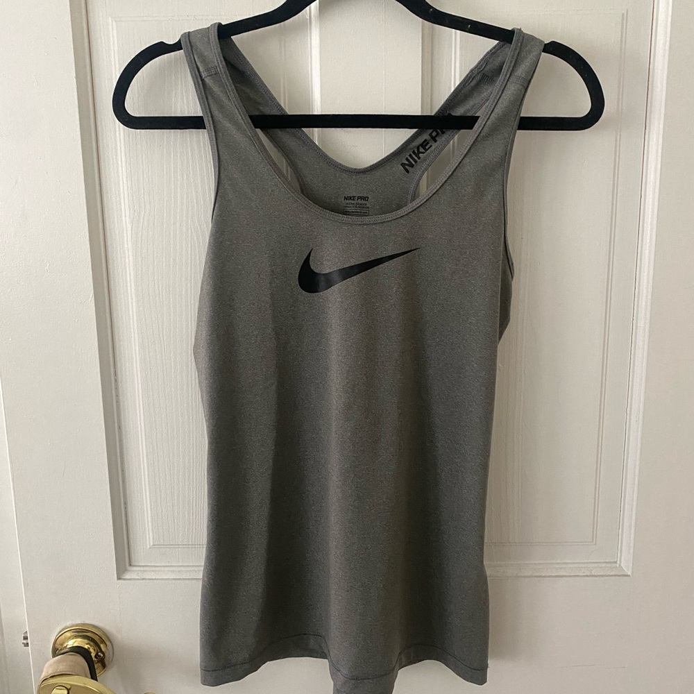 Nike gray workout tank